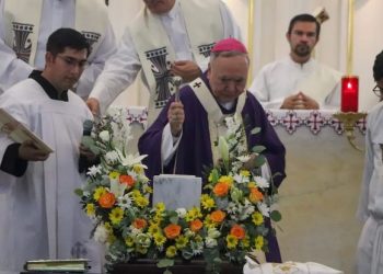 Hermosillo despide al sacerdote Juan Francisco “Kokis” Salcido con misa solemne.