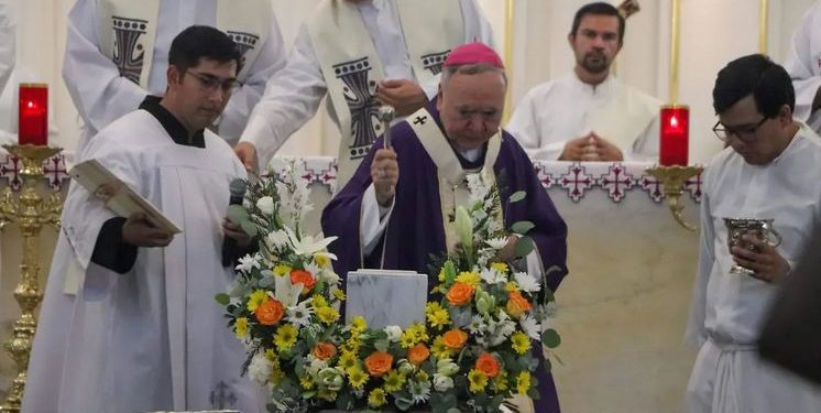 Hermosillo despide al sacerdote Juan Francisco “Kokis” Salcido con misa solemne.