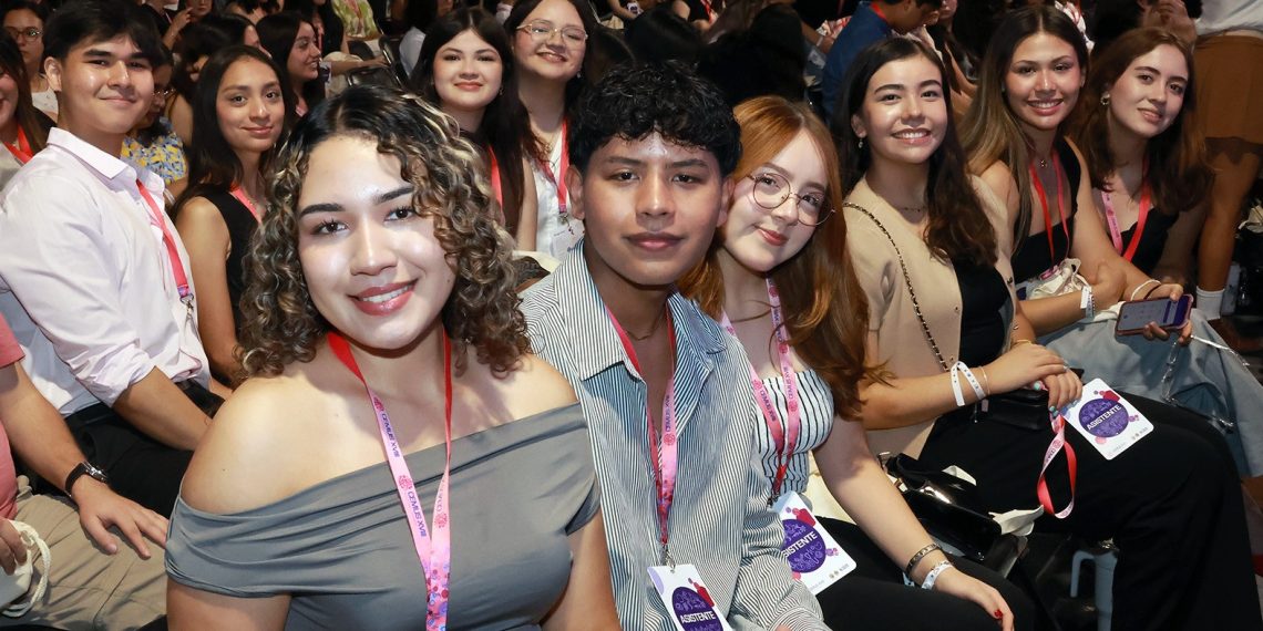 Inicia el CEMUS 2025 bajo la temática de Medicina Interna