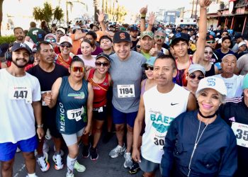 Encabeza Toño Astiazarán Primer Trote Amistoso en Nogales junto a más de 1500 corredores.