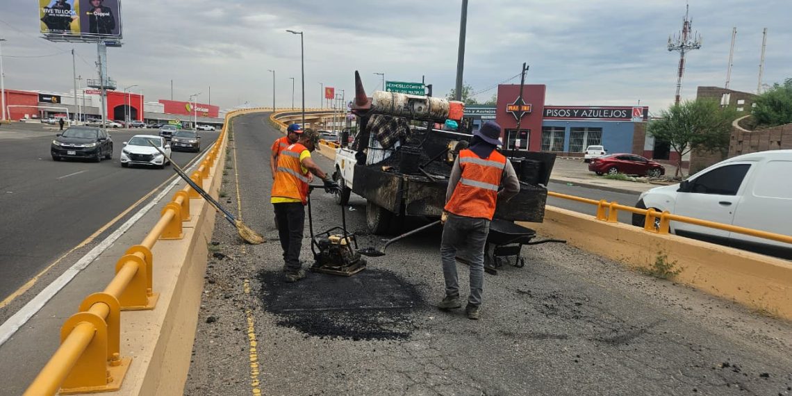 Refuerza Ayuntamiento de Hermosillo mantenimiento en vialidades