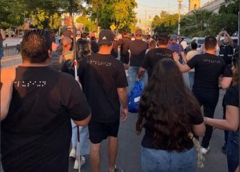 Invita comunidad ciega a Caminata por la Inclusión