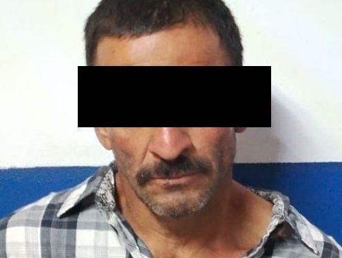 Policías Estatales detienen a un hombre con narcótico en Nogales