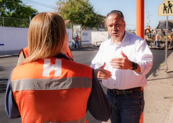 Supervisa Toño Astiazarán mantenimiento mayor en calle Olivares