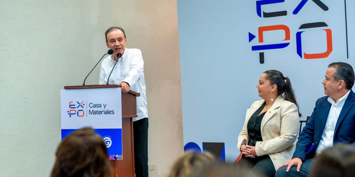 Gobernador Durazo y Canadevi fortalecen la vivienda en Sonora con inicio de 55 mil casas para familias vulnerables