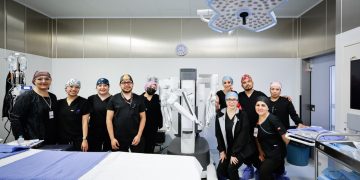 Encabeza cirujana primer procedimiento con robot Da Vinci X en el HR “1° de Octubre” del ISSSTE