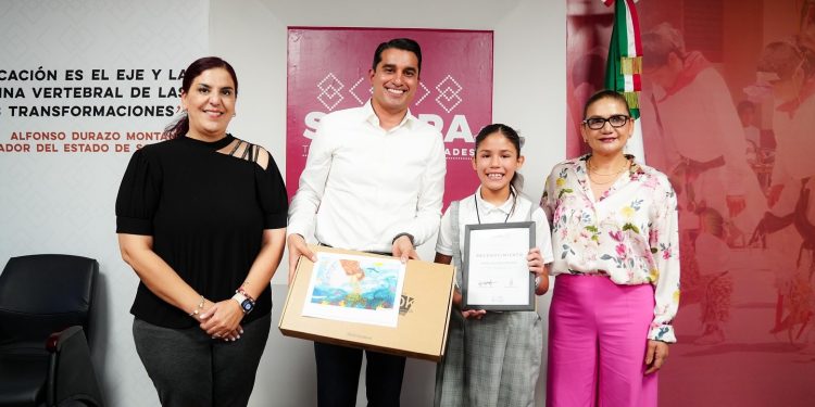 Premia SEC a ganadores estatales del 48 Concurso Nacional de Pintura Infantil “La Niñez y La Mar “