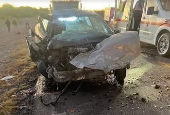 Saldo de una persona sin vida y ocho lesionados tras accidente vehicular en Caborca