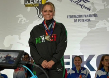 Gana sonorense Eva Olmos segundo lugar en internacional de Powerlifting en Panamá.
