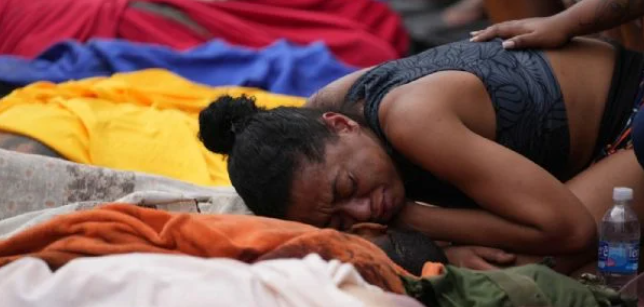 Redada policial en Río de Janeiro contra narcotraficantes deja 119 muertos.