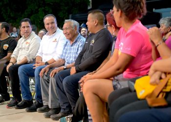 En la H los ciudadanos hacen gobierno decidiendo las obras que quieren para sus colonias: Toño Astiazarán