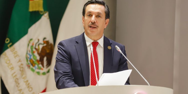 Reconocen empresarios liderazgo de Gobernador Durazo en obras estratégicas durante reunión nacional del sector