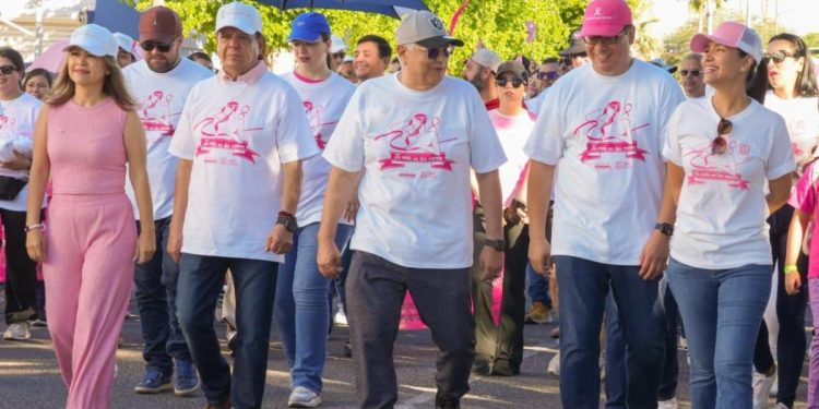 Realiza Gobierno de Sonora Caminata Conmemorativa de la Lucha Contra el Cáncer de Mama
