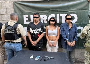 Aseguran a tres personas, droga y arma de fuego en cateo conjunto en Hermosillo