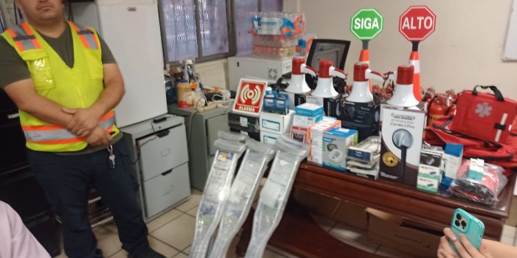 Fortalece SEC capacitación sobre Protección Civil en escuelas de nivel básico