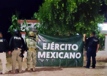 FGJES y fuerzas de seguridad aseguran drogas, cartuchos y motocicleta robada durante cateo en Bácum