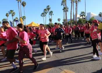 Fortalece Unison vínculo de servicio a la comunidad con la 9ª Carrera Pedestre contra el cáncer