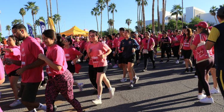 Fortalece Unison vínculo de servicio a la comunidad con la 9ª Carrera Pedestre contra el cáncer
