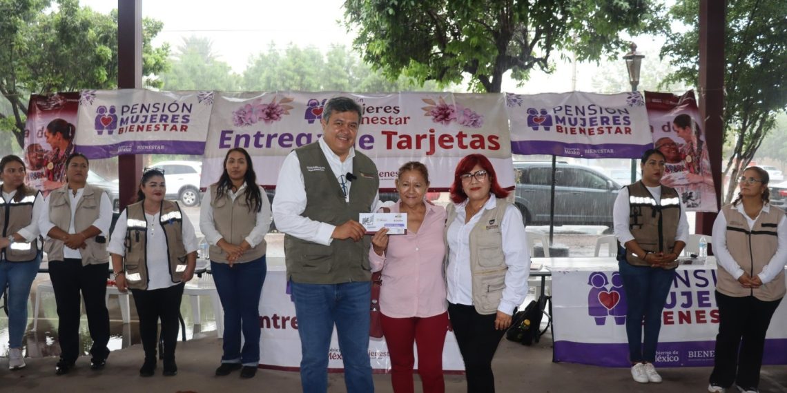 Avanza en Sonora entrega de tarjetas de la Pensión Mujeres Bienestar, impulsada por la primera mujer Presidenta de México, Claudia Sheinbaum Pardo