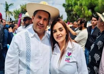 Perfilan a viuda de Carlos Manzo como alcaldesa sustituta de Uruapan