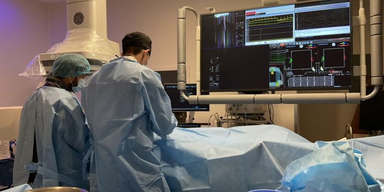 Implementa HG ISSSTE Querétaro técnica avanzada para corregir arritmias cardíacas