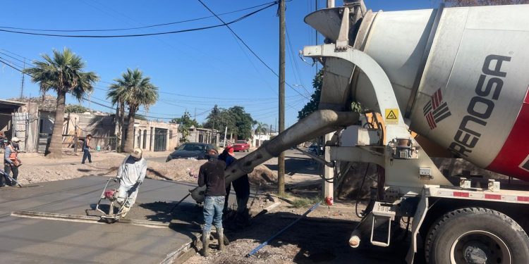 Realiza Gobierno Municipal rehabilitación de cruceros en Hermosillo