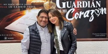 Presenta Juan Osorio a Silvia Navarro como protagonista de ‘Amor en custodia’ de Televisa