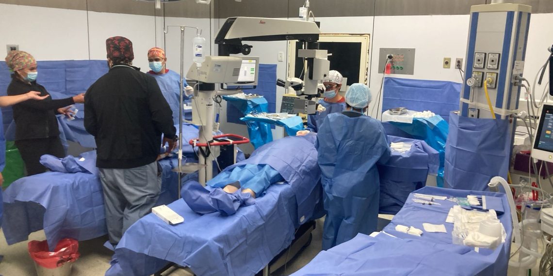 Beneficia Hospital Regional “Monterrey” del ISSSTE a derechohabientes con jornada de cirugía de cataratas