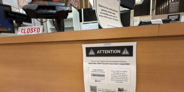 Cierre de gobierno en EU bate récord: se extiende 36 días y se convierte en el más largo de la historia