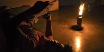 Casi 300 mil personas siguen sin electricidad en México: CFE fija 2028 como meta final