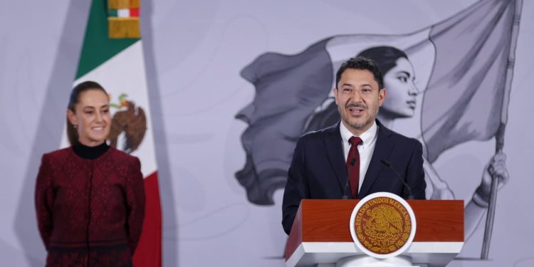 Destaca Martí Batres las estrategias de Trato Digno y Fortalecimiento de la Atención Primaria del ISSSTE