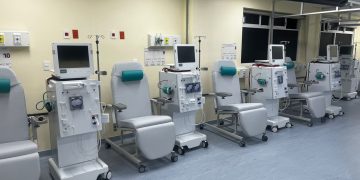 Renueva ISSSTE equipamiento del servicio de hemodiálisis del Hospital General de Tlaxcala