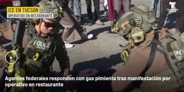 Arrestan a 46 inmigrantes indocumentados de México durante operativo en Tucson, dice ICE