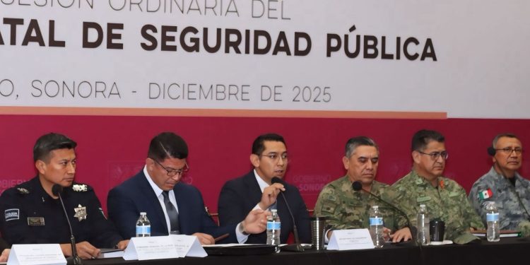 Presiden autoridades de los tres niveles de gobierno XXIV Sesión Ordinara del Consejo Estatal de Seguridad Pública