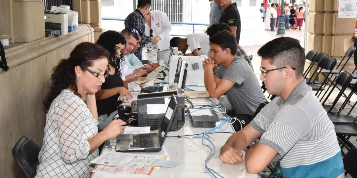 Exhorta Ayuntamiento de Hermosillo a quienes tramitaron en 2025 a recoger su Cartilla Militar Nacional liberada