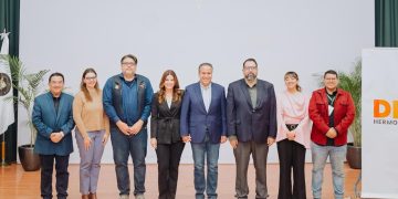 Reafirman Toño Astiazarán y Patty Ruibal compromiso con la protección integral de la niñez