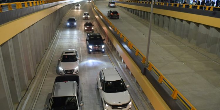 Inicia periodo de adaptación vial tras puesta en operación del paso a desnivel de Solidaridad y Colosio