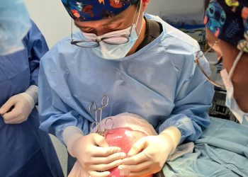 Hospital General del ISSSTE en Hidalgo interviene con éxito a paciente con tumores benignos en útero