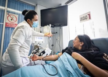 Invita ISSSTE a sumar al acto altruista de la donación de sangre