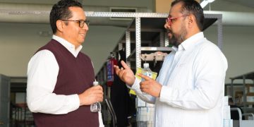 Supervisan autoridades de Salud abasto de medicamentos y mejoras operativas en Isssteson