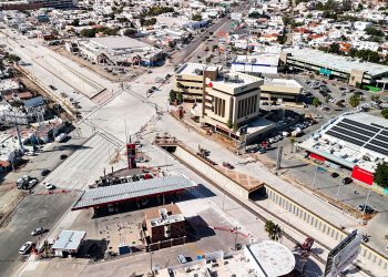 Se inaugurará el próximo domingo el nuevo paso a desnivel de Colosio y Solidaridad, anunció Antonio Astiazarán