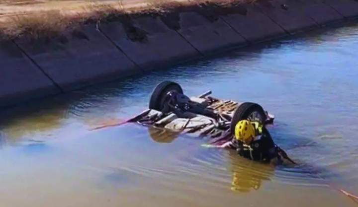 Fallecen cuatro jóvenes en accidente en Navojoa