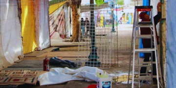 Se retiran comerciantes del Tianguis Navideño este 1 de enero