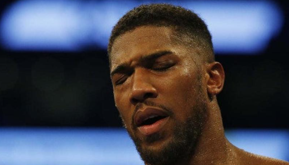 Anthony Joshua permanece en Nigeria tras accidente mortal; chofer queda bajo custodia