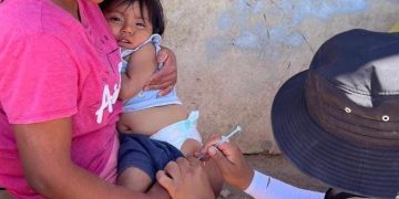 Vacuna contra el sarampión protege de por vida: Secretaría de Salud 