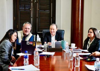 Anuncia Gobernador entrega de 300 motores para lanchas de pesca ribereña