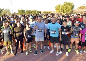 Se realiza con gran éxito la tradicional Carrera del Policía; participan más de 600 corredores