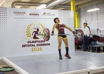 Levantan pesistas sonorenses en la Olimpiada Estatal de Halterofilia