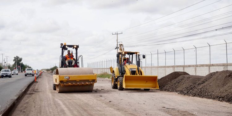 Alfonso Durazo fortalece al sector agrícola con obra estratégica en la carretera Hermosillo-Kino