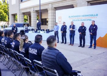 Refuerza Toño Astiazarán a policías municipales con más equipamiento para seguir blindando a Hermosillo